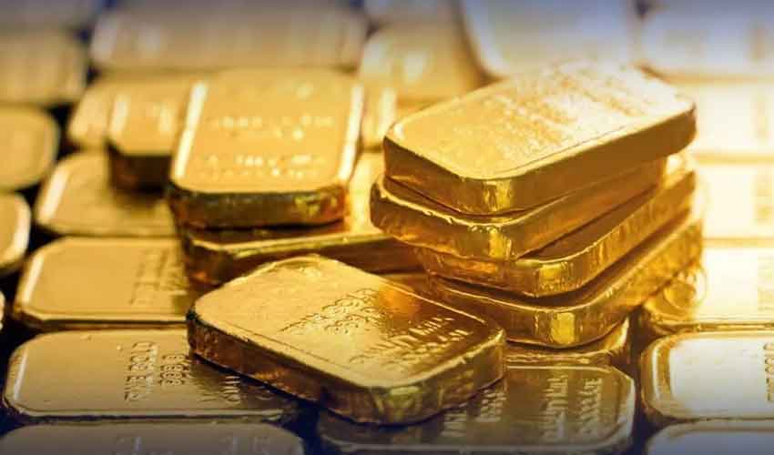 Gold rates decline massively by Rs 7800 per tola