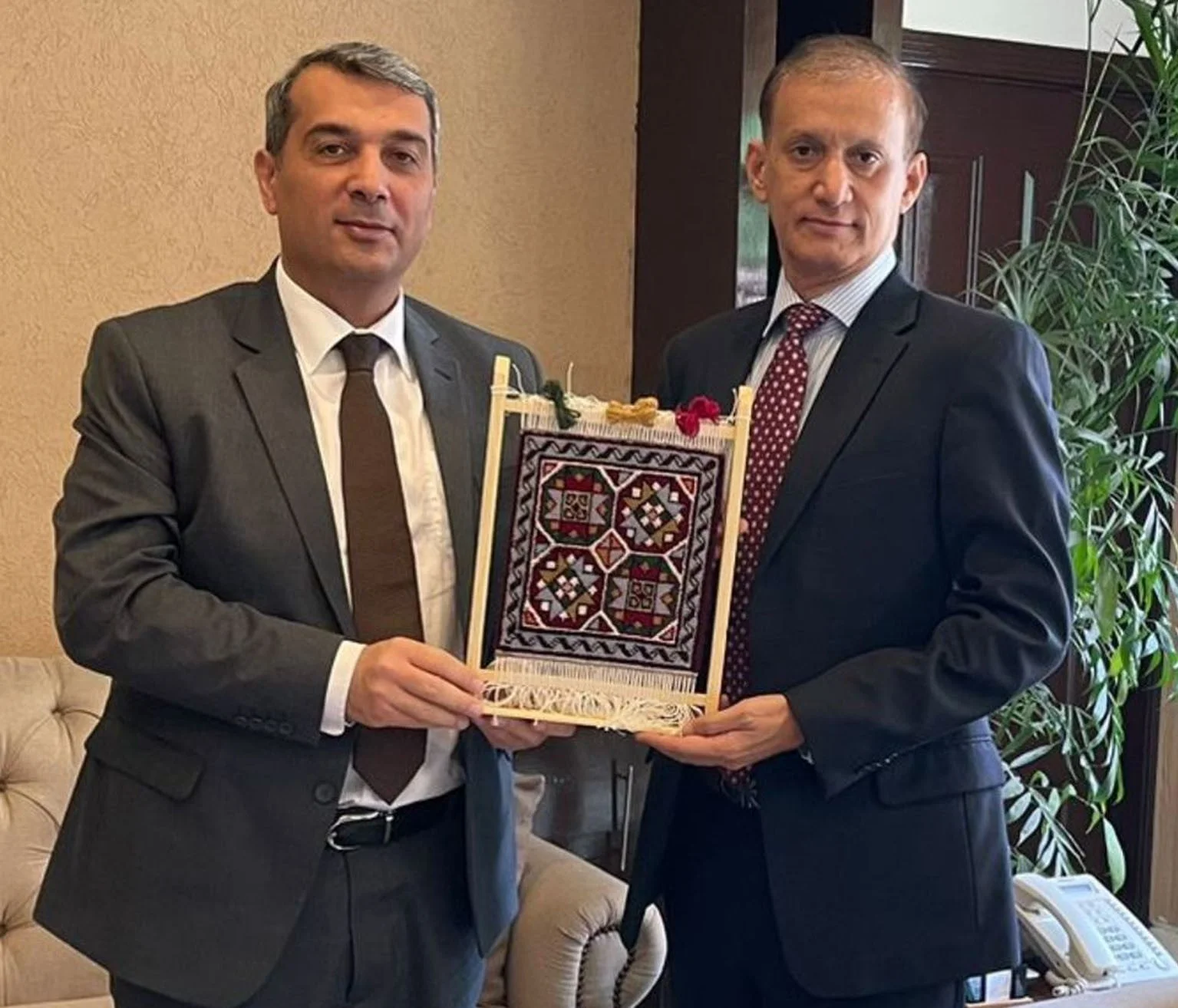 Azerbaijani Ambassador Meets Pakistani Climate Change Secretary, Discusses COP29 Preparations