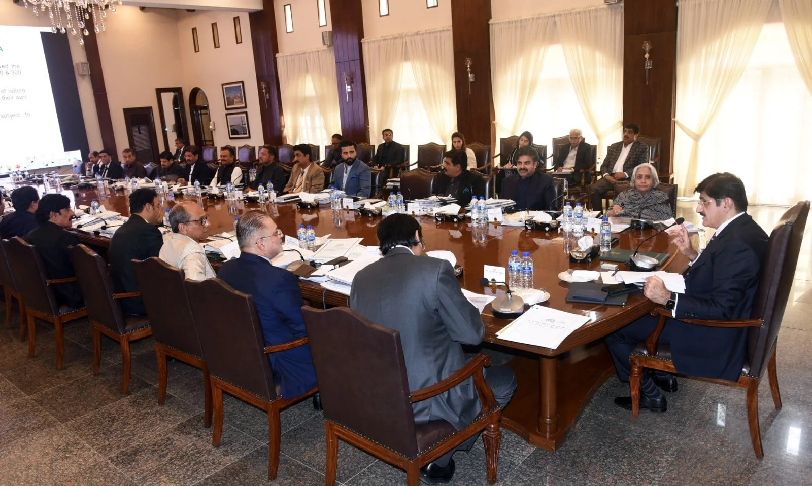 Sindh cabinet rolls out unique plates, health upgrade, security prolongation, and pension aid