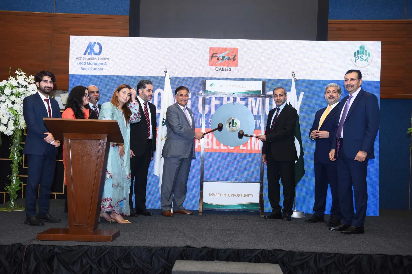 PSX holds gong ceremony for FCL listing