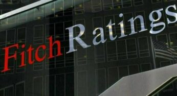 Fitch Warns Political Turmoil Could Threaten Pakistan’s Economic Stability