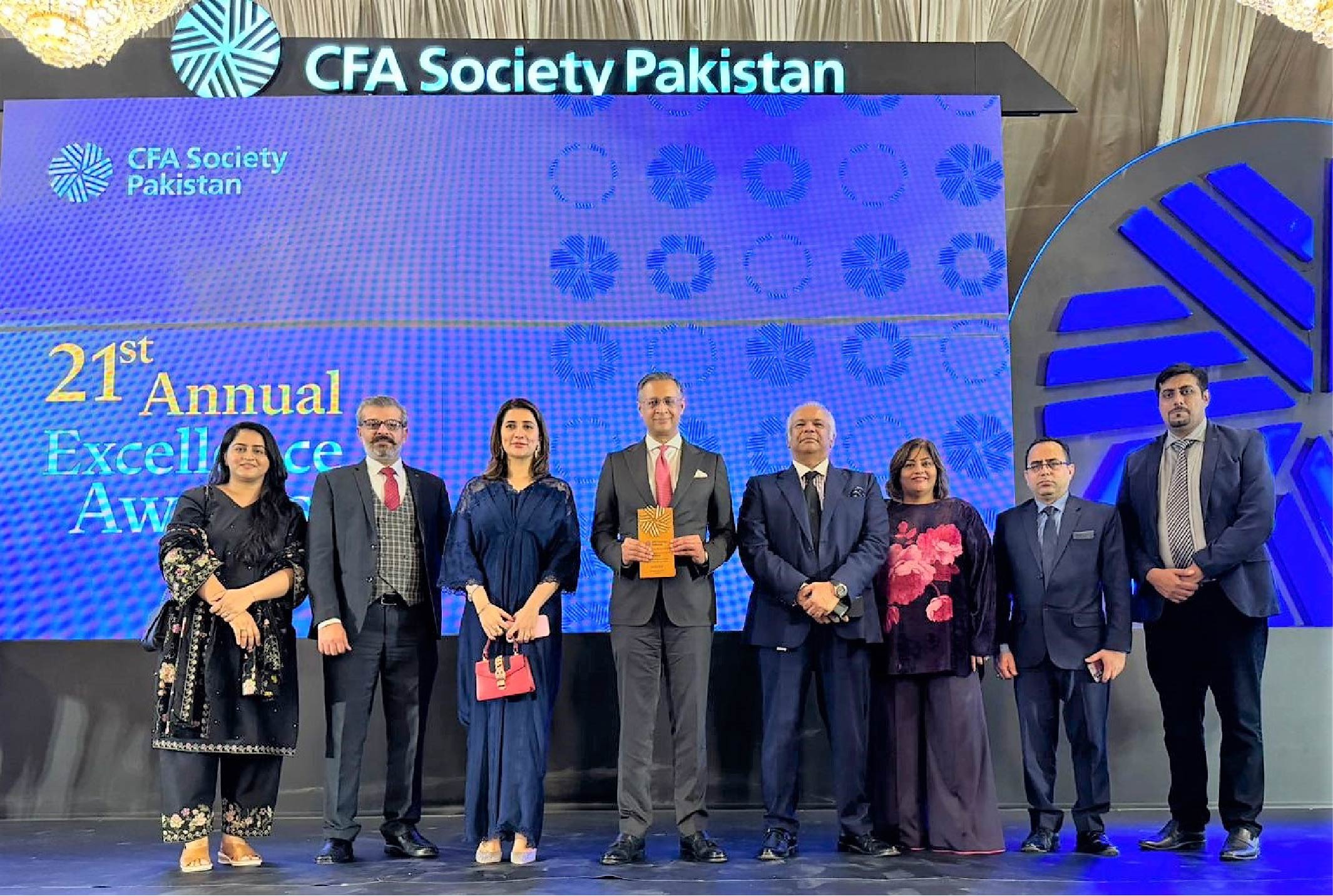 Mobilink Bank bags ‘Best Digital Banking Services’ Award at CFA for two years running