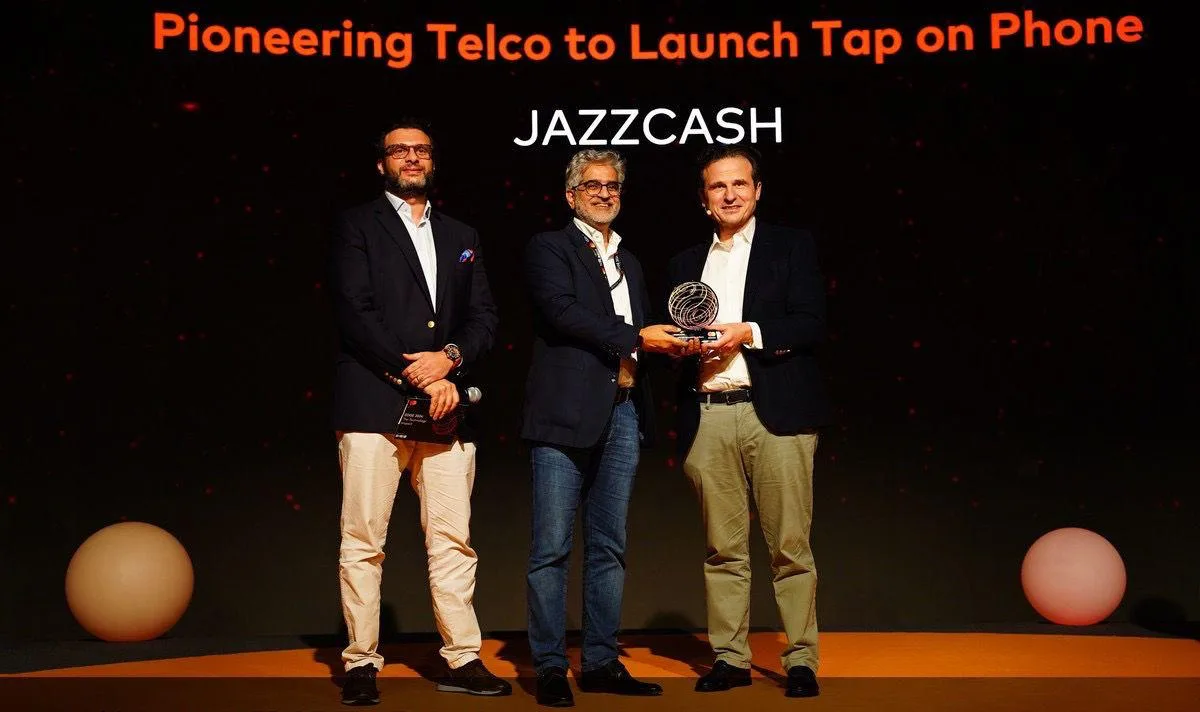 Mastercard Recognizes JazzCash with ‘Pioneering Telco to Launch Tap on Phone’ Award