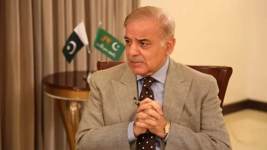 PM Shehbaz Satisfied on Economic Recovery, Calls for Crackdown on Tax Defaulters