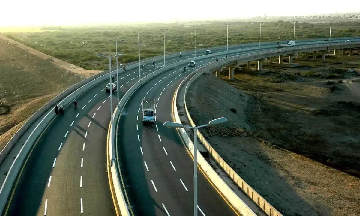 Sindh CM Sets December Deadline for Malir Expressway