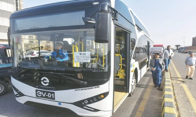 Sindh Plans 8,000 Electric Buses for Karachi