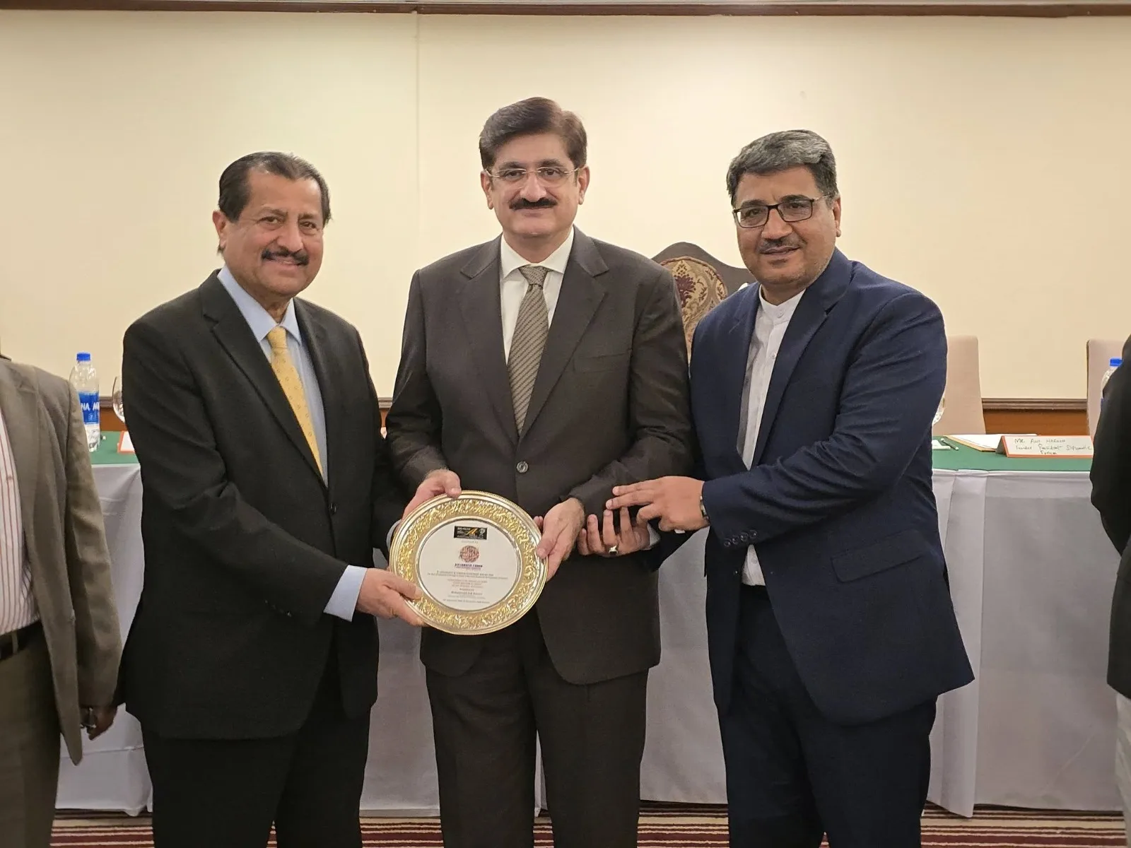 The consular corps in Karachi is committed to enhancing the economic, cultural and consular ties