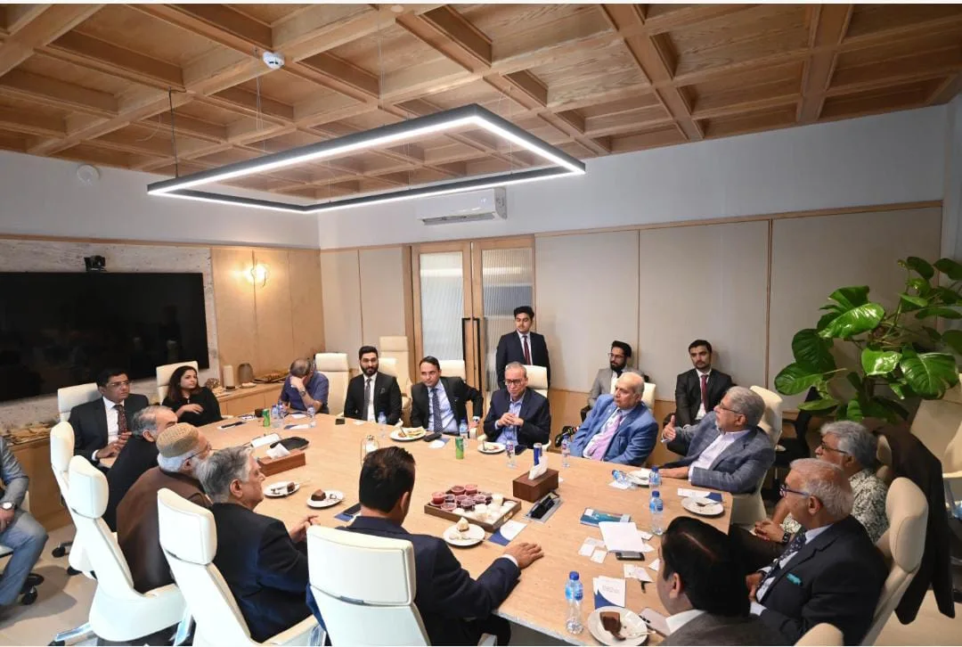 Connecting Leaders, Creating Opportunities: Dun & Bradstreet deepens synergy with business community at networking round table