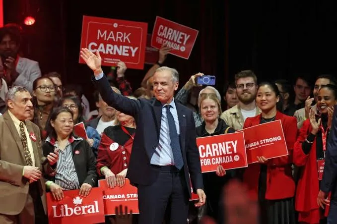 Former banker to lead Canada with Liberals