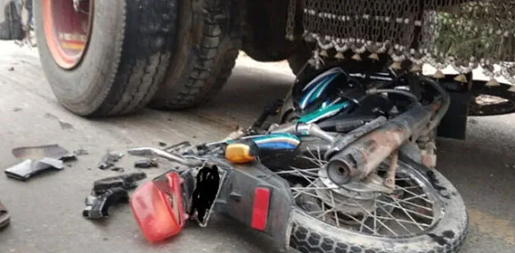 Motorcyclist Killed by Speeding Dumper in North Karachi
