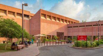 Aga Khan University’s Digital Immunization Solution Recognized With International Digital Health Award 
