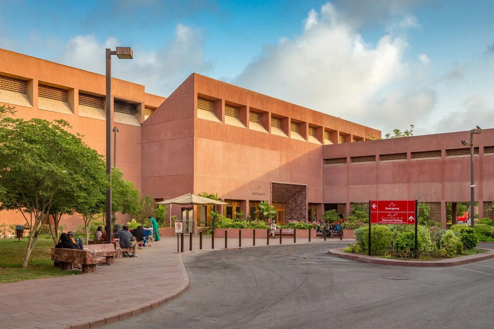 Aga Khan University’s Digital Immunization Solution Recognized With International Digital Health Award 