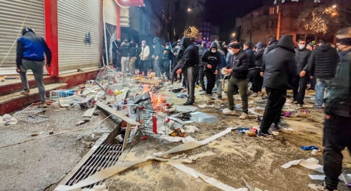 Protests in Iran Enter Third Week Despite Internet Shutdown and Rising Death Toll