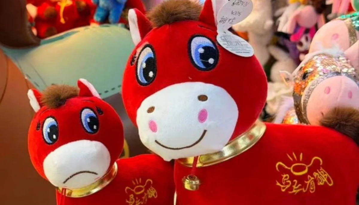 Chinese ‘Crying Horse’ Toy Surges in Popularity Before Year of the Horse Begins