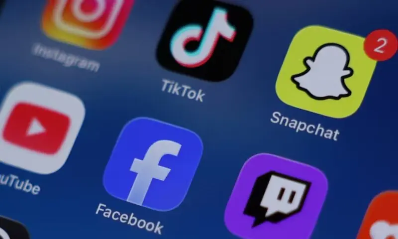 India Considering Age-Based Limits on Social Media Platforms
