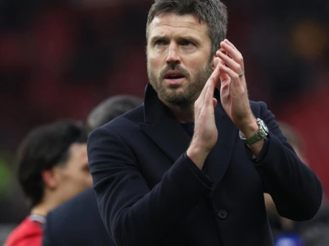 Carrick Emphasizes Calm as Man Utd Faces Fulham Despite Impressive Start