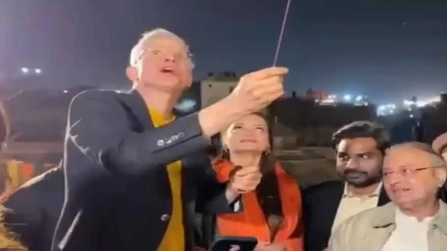 UK, US envoys join Basant festivities in Lahore