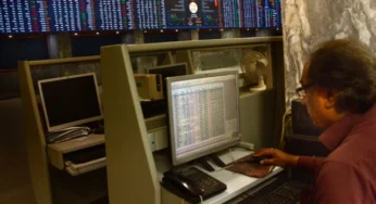 PSX Falls Over 900 Points to Hit 179,600