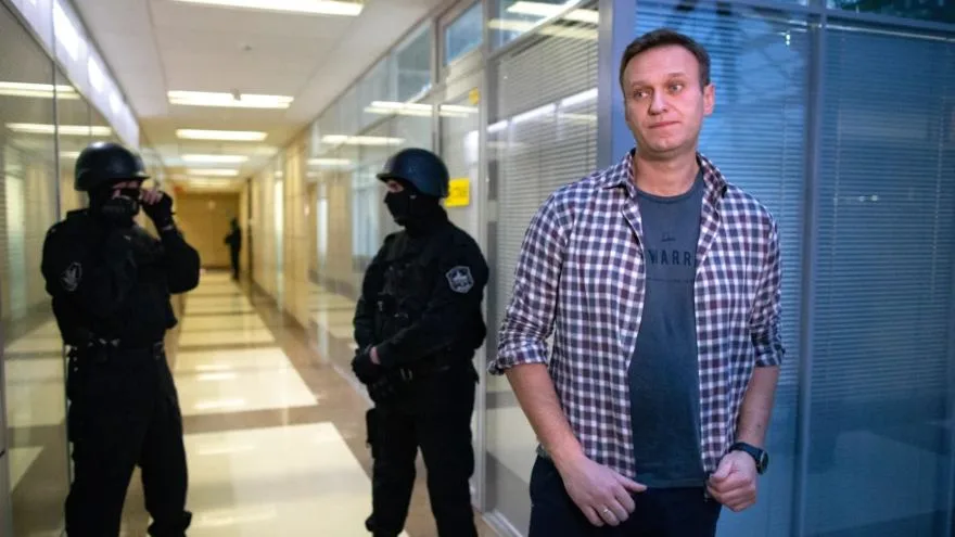 Russia Allegedly Poisoned Alexei Navalny with Lab-Produced Epibatidine