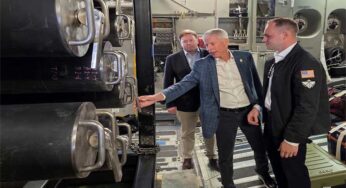 US flies first nuclear microreactor test flight for technology showcase