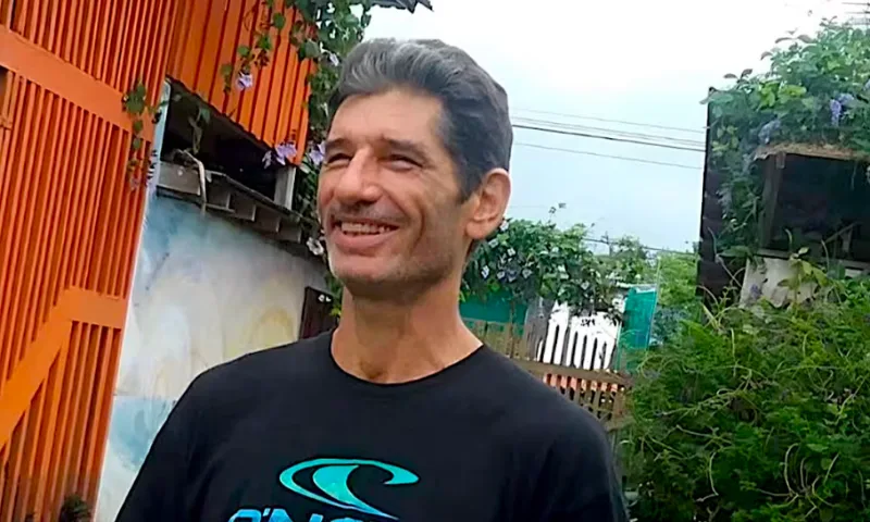 American surfer Kurt Van Dyke found dead after Costa Rica home break-in