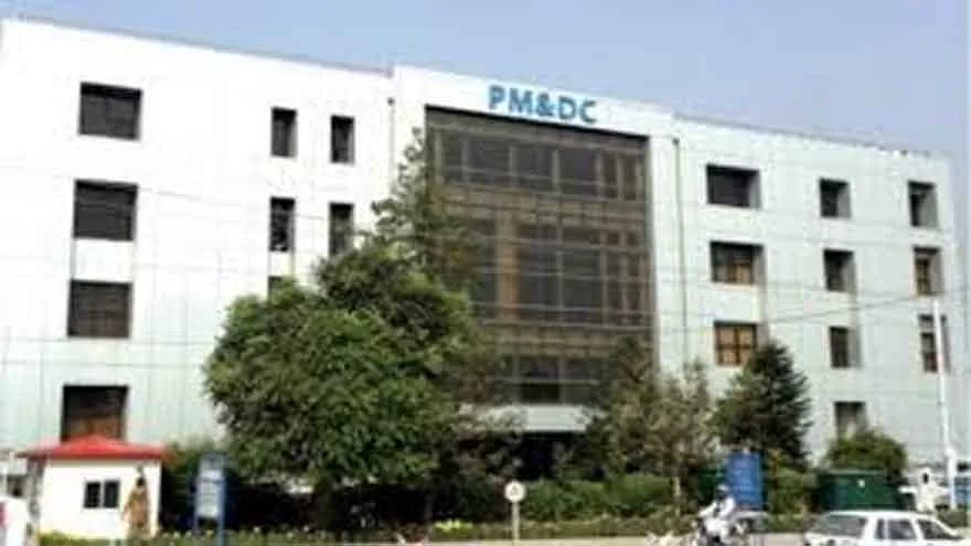 PMDC orders inquiry after FJMU student’s alleged suicide in Lahore