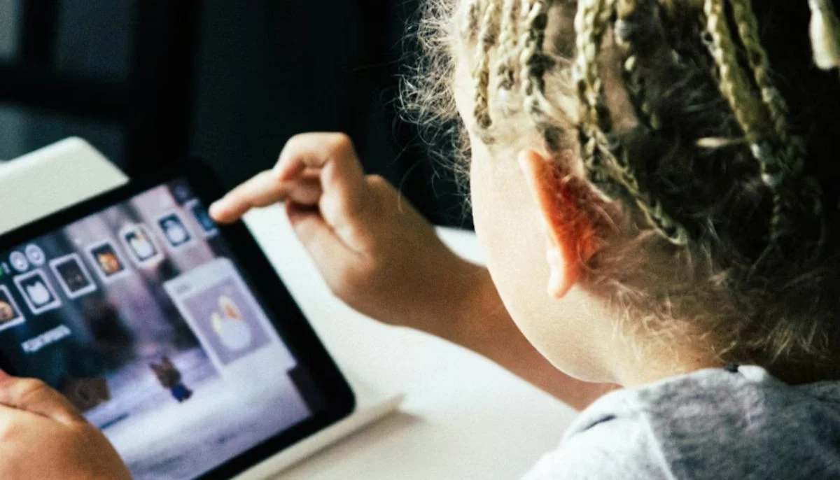 Silicon Valley Execs Enforce Strict Screen Time Rules for Their Kids