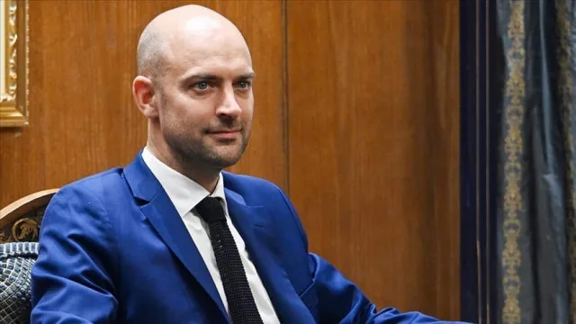 France Limits Contact with US Envoy Amid Diplomatic Tensions