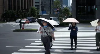 Japan Birth Rate Plummets for 10th Year in a Row