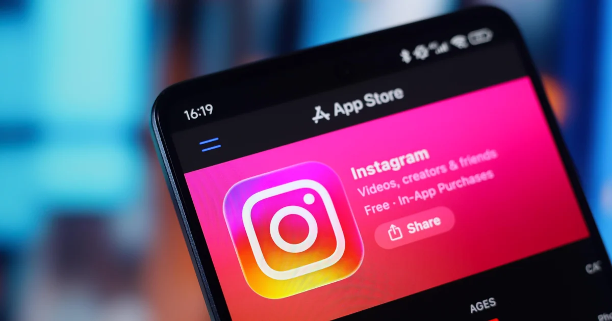 Instagram to Warn Parents if Teens Search for Suicide or Self-Harm on App