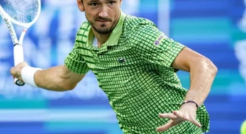 Daniil Medvedev Sees Title Success in Dubai Final