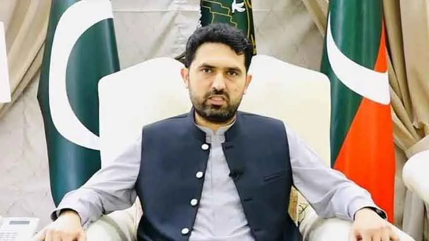 KP CM Afridi Criticizes Fuel Price Hike Amid Tensions