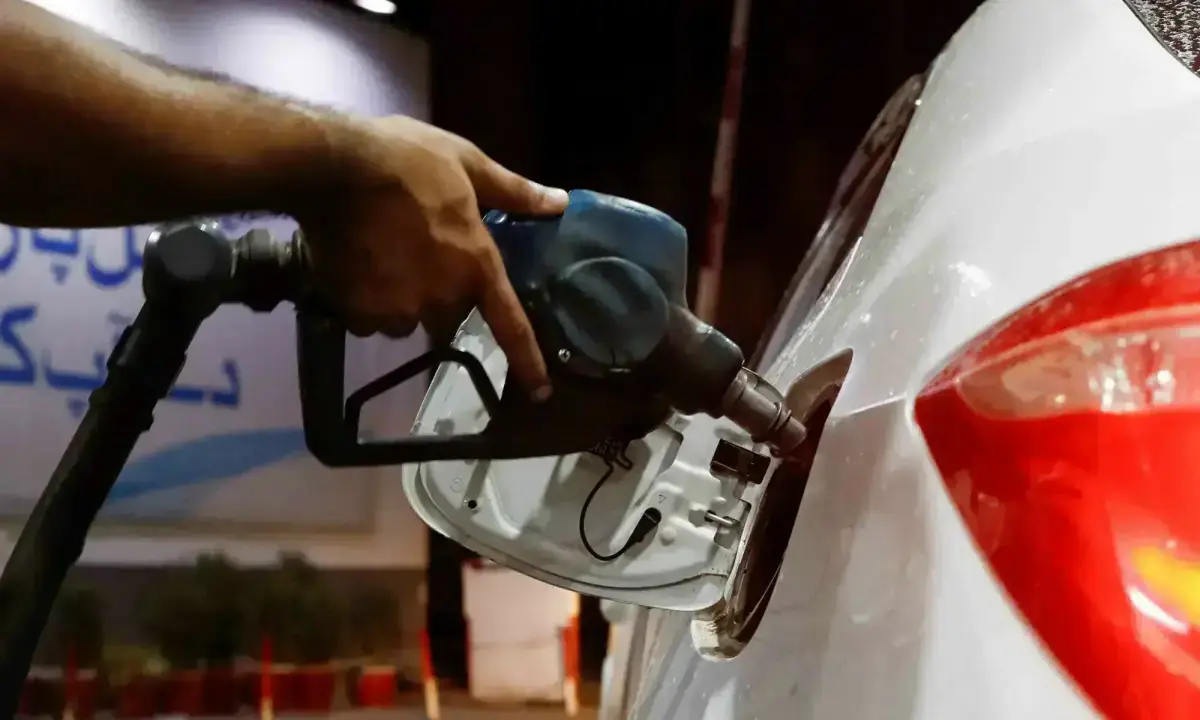 Khyber Pakhtunkhwa cuts govt vehicle fuel allowance by 25% for two months