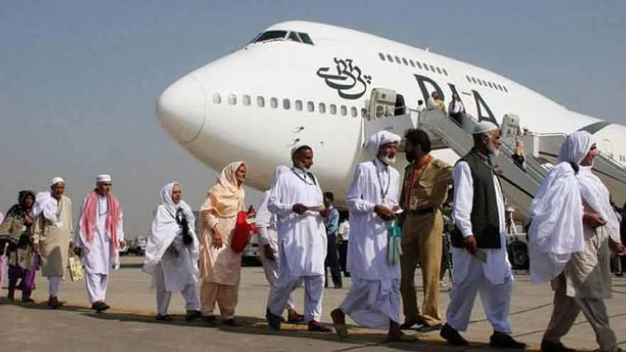 Pakistan Suspends Hajj Flights Amid Middle East Tensions