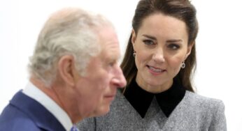 King Charles faces heckling at Westminster Abbey event