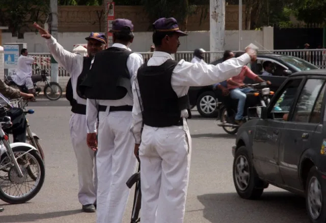 Karachi announces traffic diversions for Youm-e-Quds rally