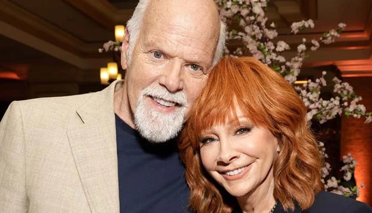 Reba McEntire and Rex Linn Pause Wedding Plans Amid Relationship Tension