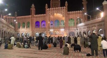 Shab-e-Qadr Observed with Religious Fervor, Prayers, Sweets Distribution Across Country