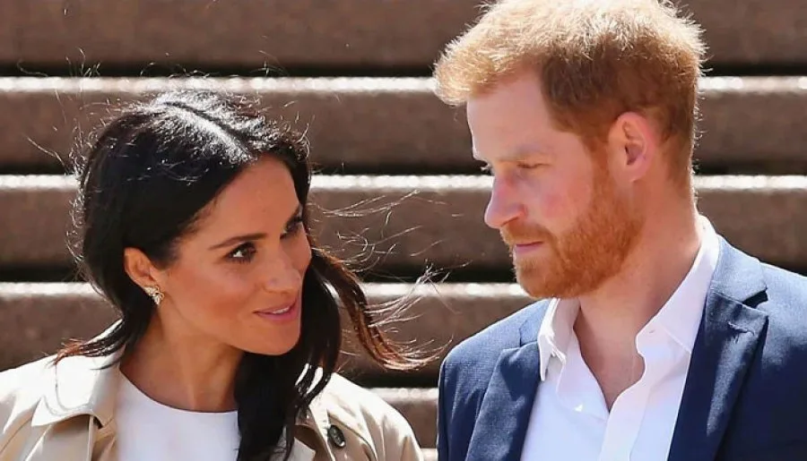 Harry, Meghan Face Unwelcoming Reception in Australia Tour
