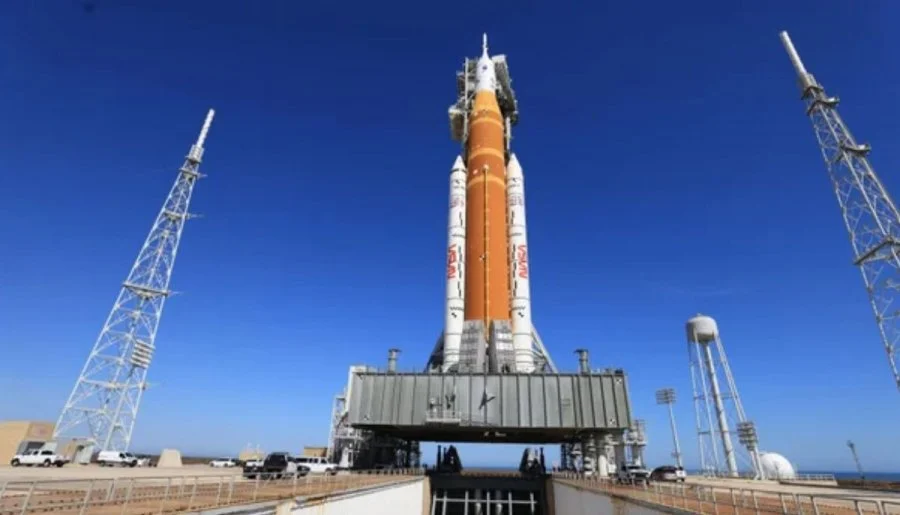 NASA’s SLS Rocket Preview for Artemis II Launch on April 1, 2026