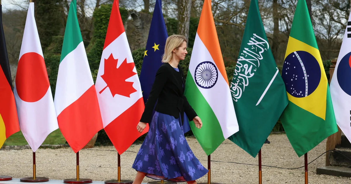 Russia Assists Iran in Targeting US Amid Middle East Conflict, EU Official Reveals