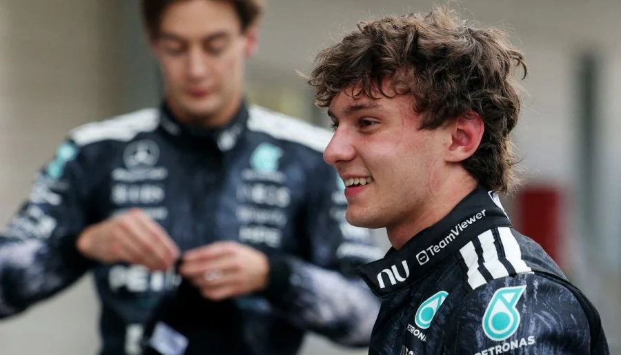 Kimi Antonelli Secures Pole Position for 2026 Japanese Grand Prix Over Russell by 0.298 Seconds