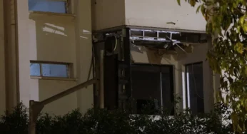 Russia Supports Iran Amid US-Israel Conflict, Experts Debate Impact