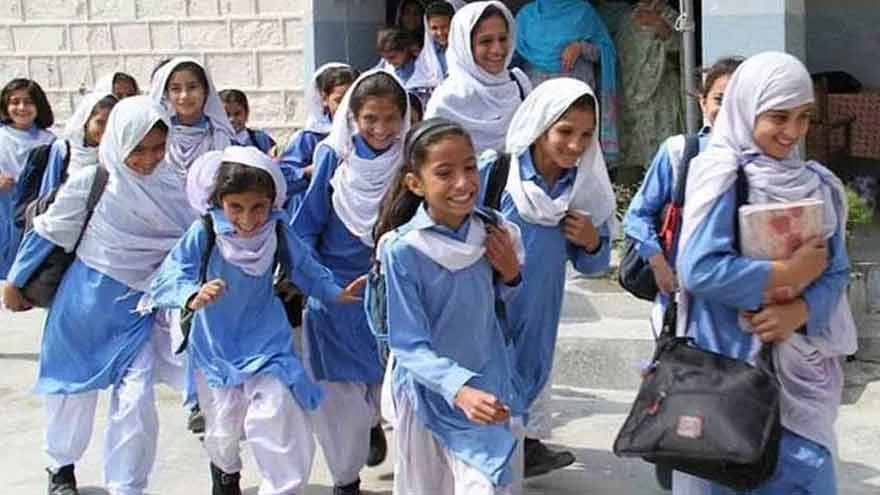 Punjab Schools Reopen Full-Time April 1, Matric Exams Monitored by CCTV