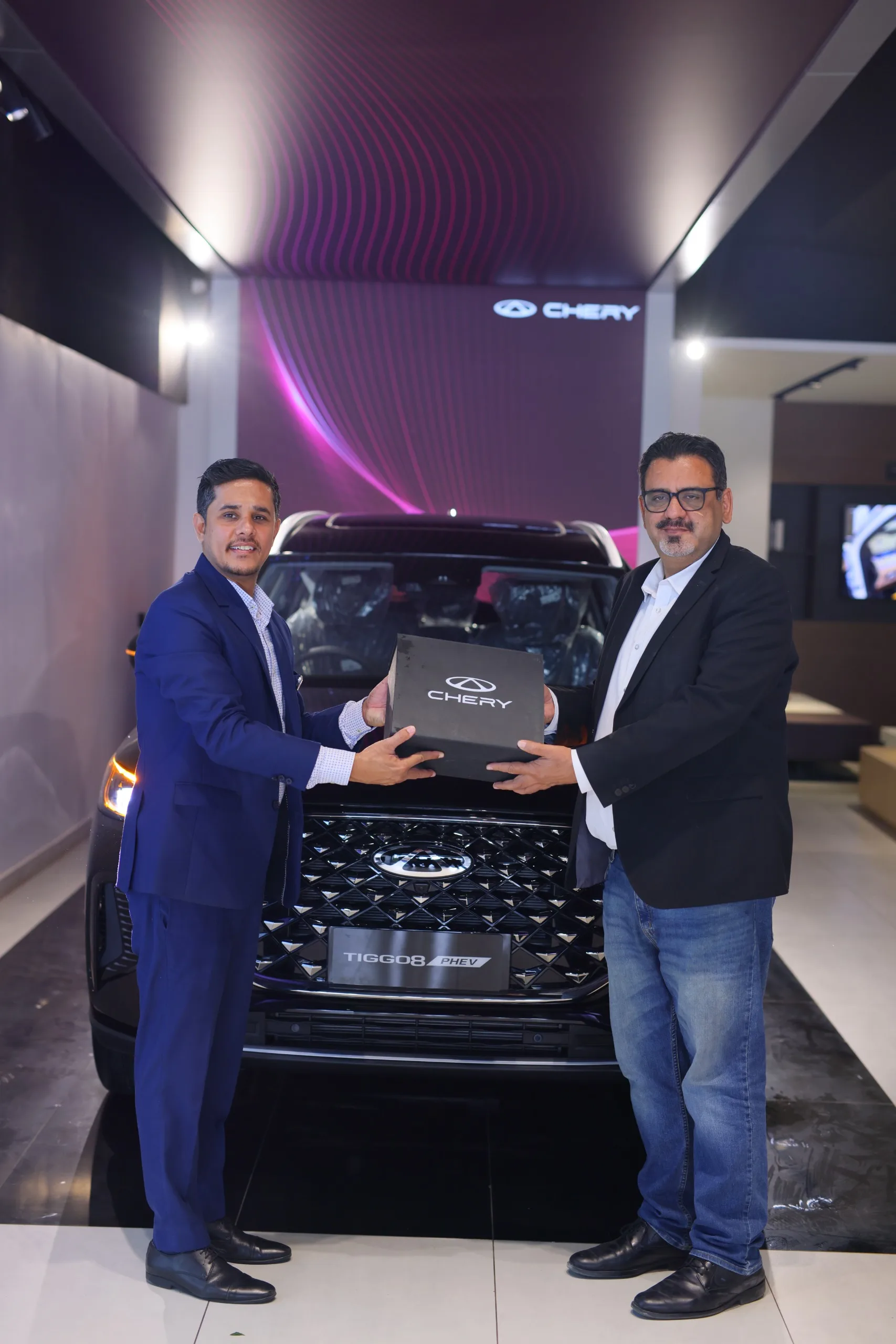 Chery Master Pakistan Starts Early Deliveries of Tiggo 8 PHEV