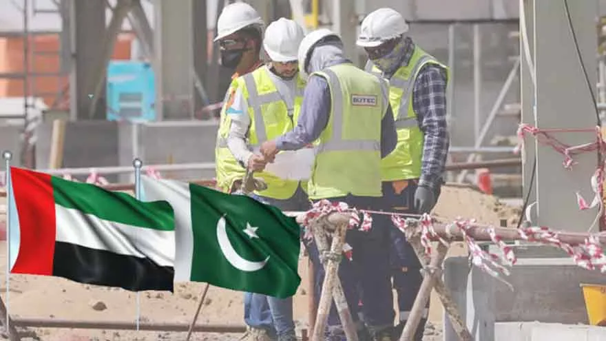 Pakistani Workers Surge in UAE Migration, Saudi Numbers Fall 57%