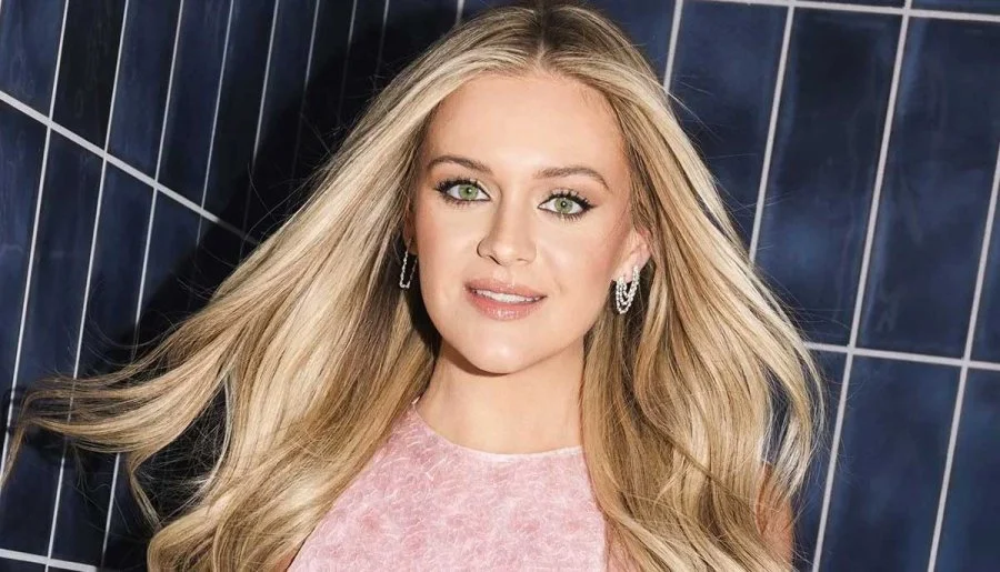 Kelsea Ballerini Moves to NYC After Stokes Breakup, Announces New Chapter in Music Journey