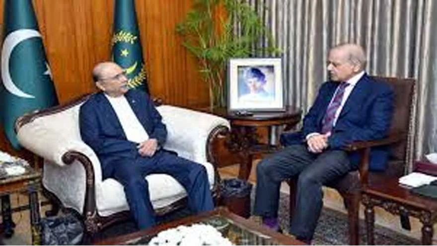 PM Shahbaz briefs Zardari on US-Iran talks, Pakistan’s mediation efforts highlighted