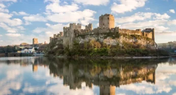 Ancient Cave, Hippo Bones Unearthed in Welsh Castle Site