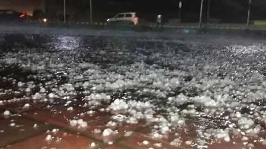 Heavy Rain, Hailstorms Impact KP, Punjab Regions